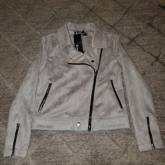 NWT Women's Suede Jacket - Picture 1 of 3